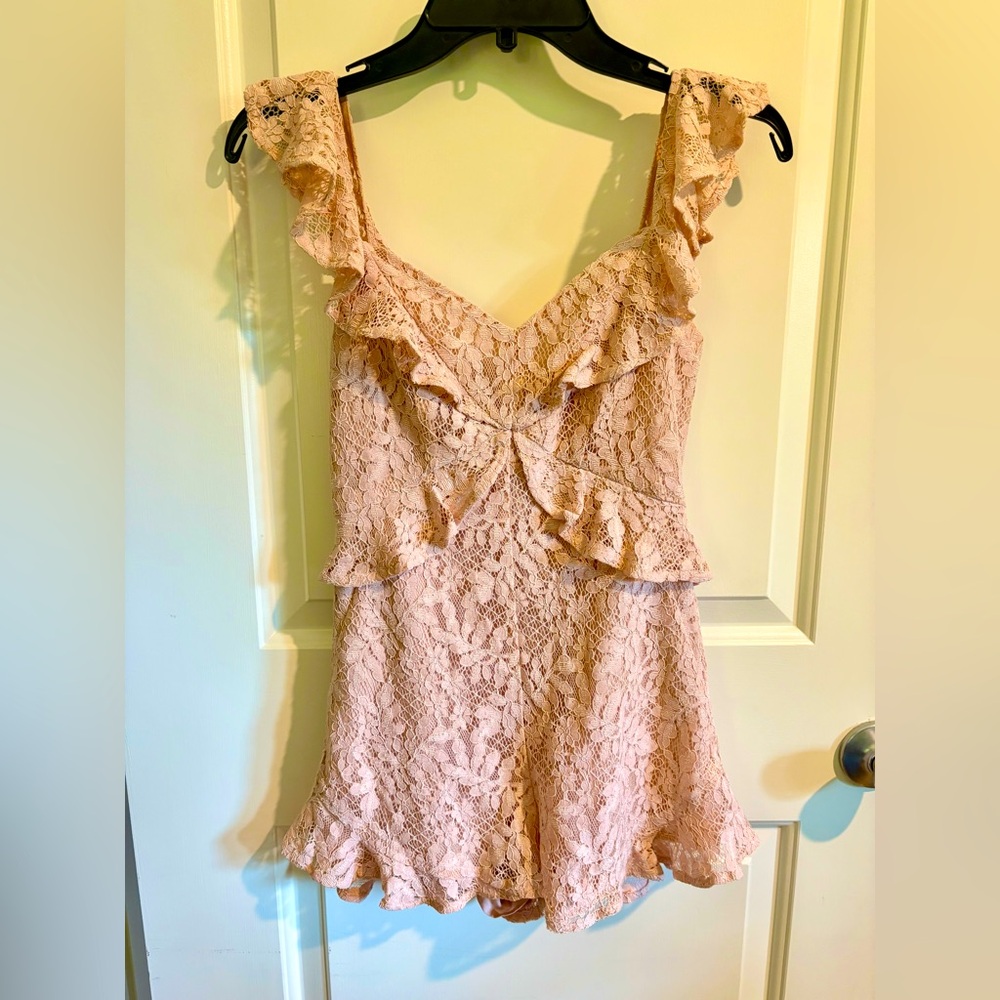 BCBGeneration Lace Pink Romper, Women’s Size 0, New Without Tags